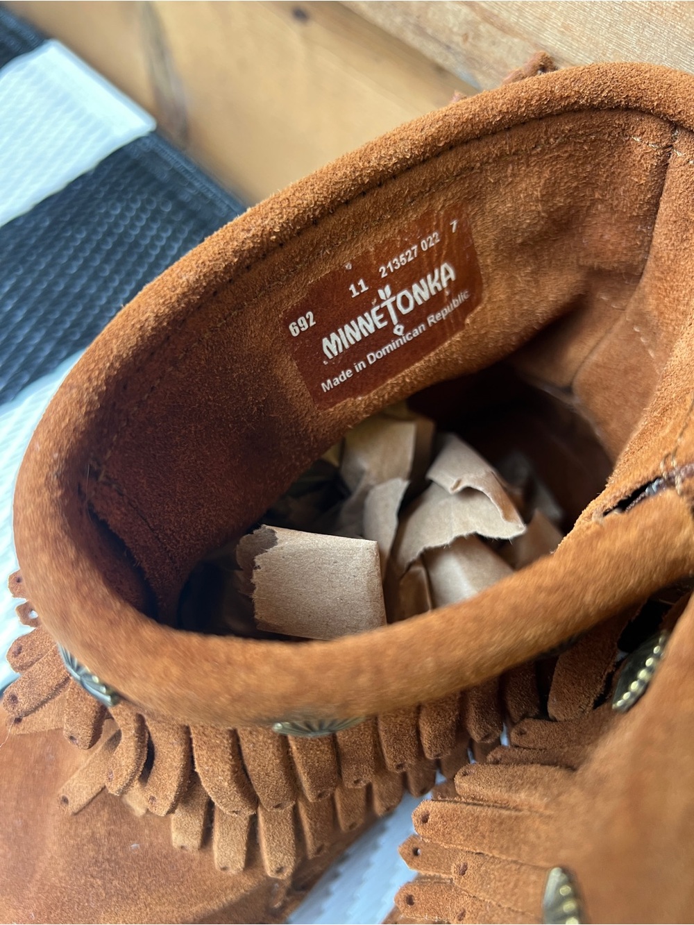 Women’s Minnetonka moccasins - Picture 2 of 5